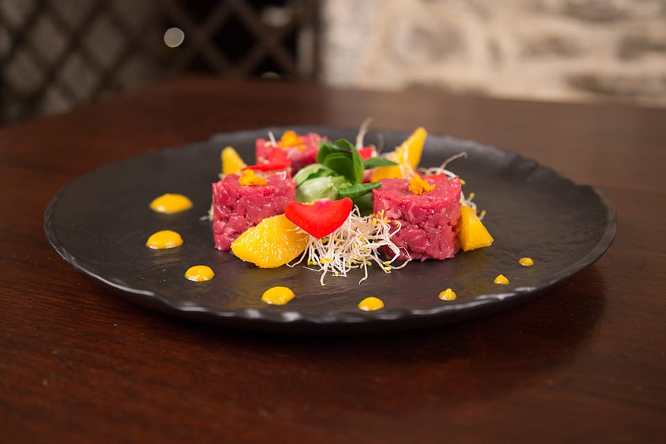 Contacts for information and booking – Restaurant La Bucaccia Cortona